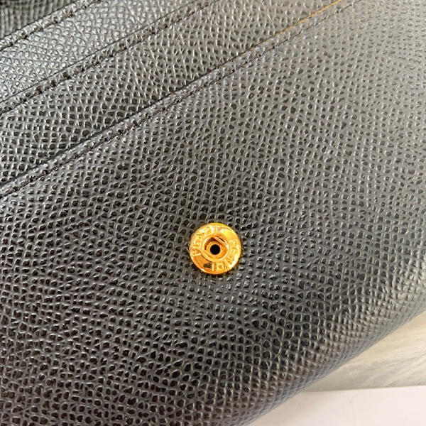 超激安ブランド財布偽物素材ディテール